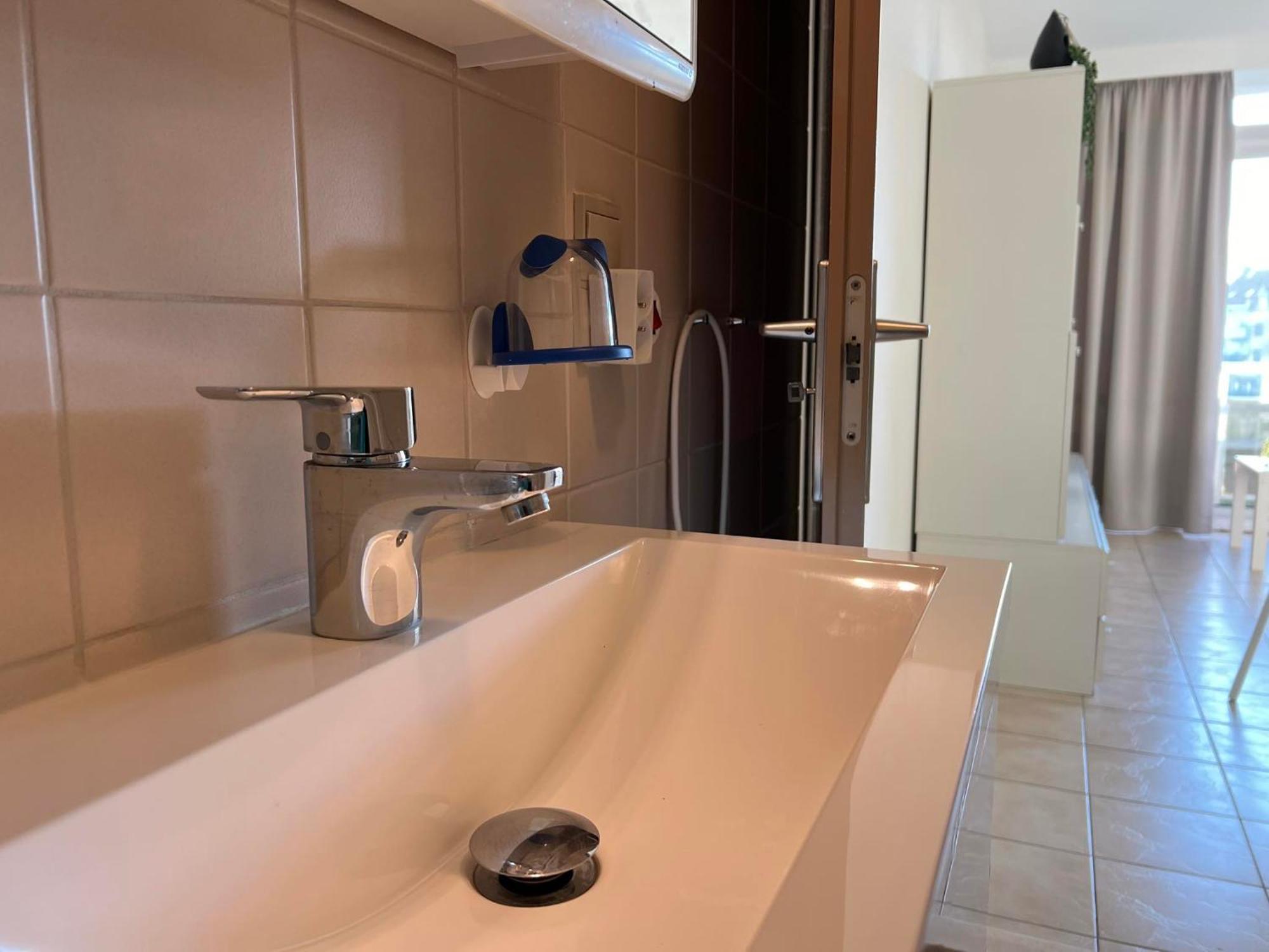 Appartement Residentie Astrid Met Private Parking Bredene Exteriér fotografie